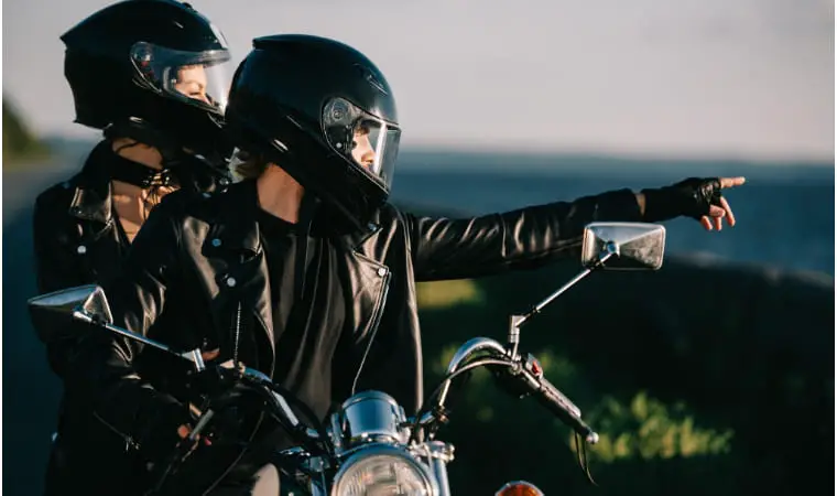 Signs You Need To Replace Your Motorcycle Helmet