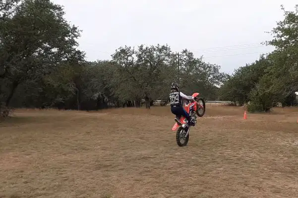 Fantastic Dirt Bike Tricks For Beginners