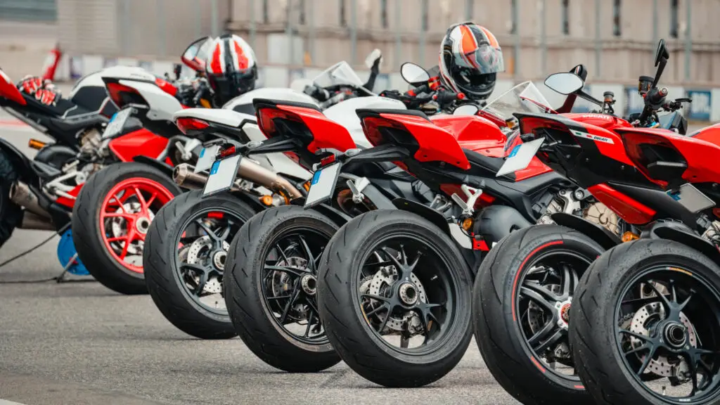 6 Best Red Motorcycle Helmets